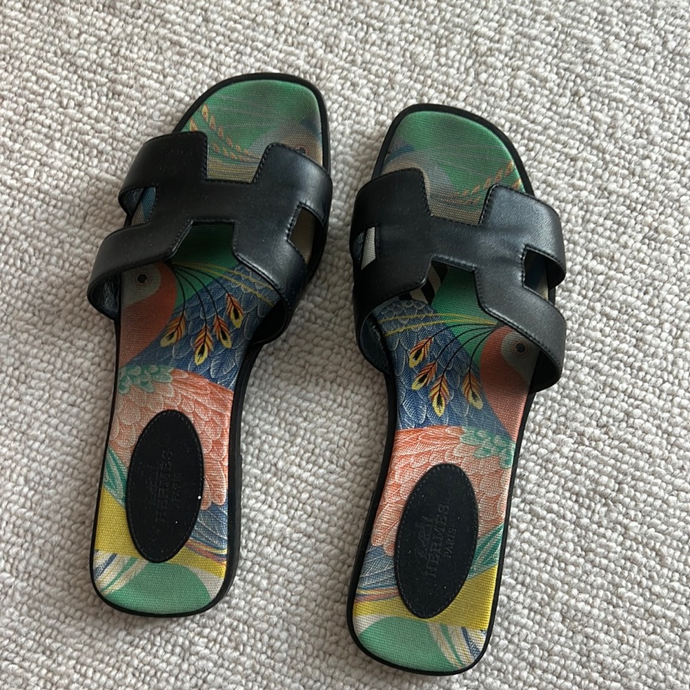 Authentic Hermes sandals